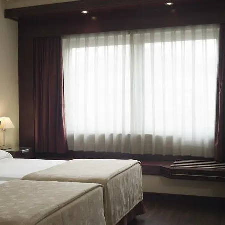 Andalucia Center Hotel