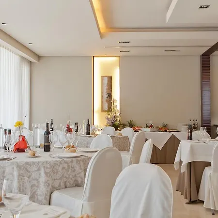 Hotel Andalucia Center