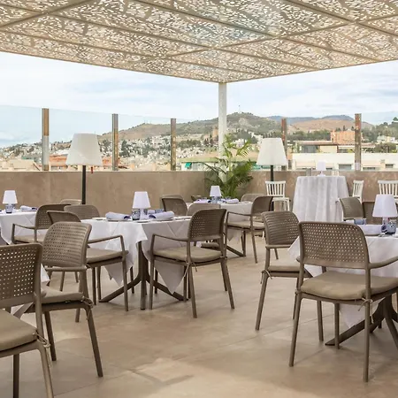 Hotel Andalucía Center 4*